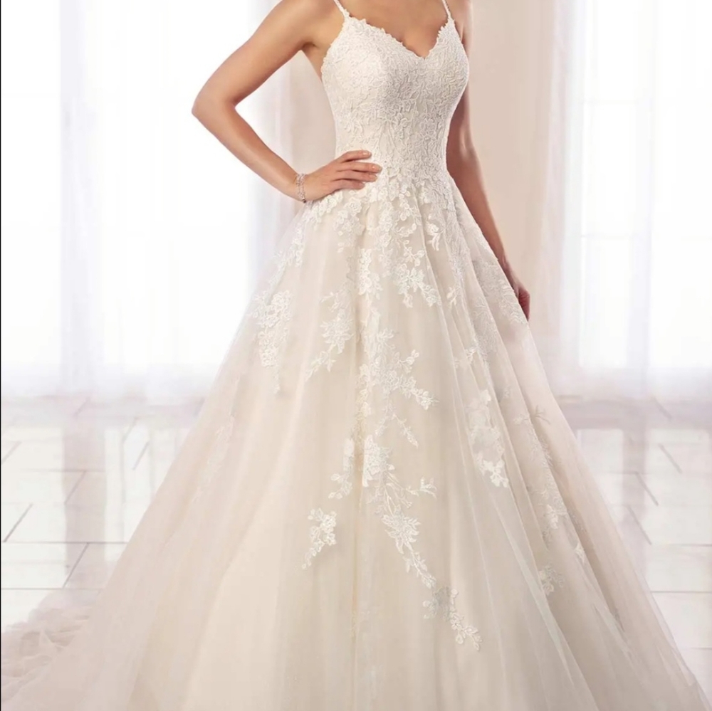 Stella York Size 22 Wedding Dress Set